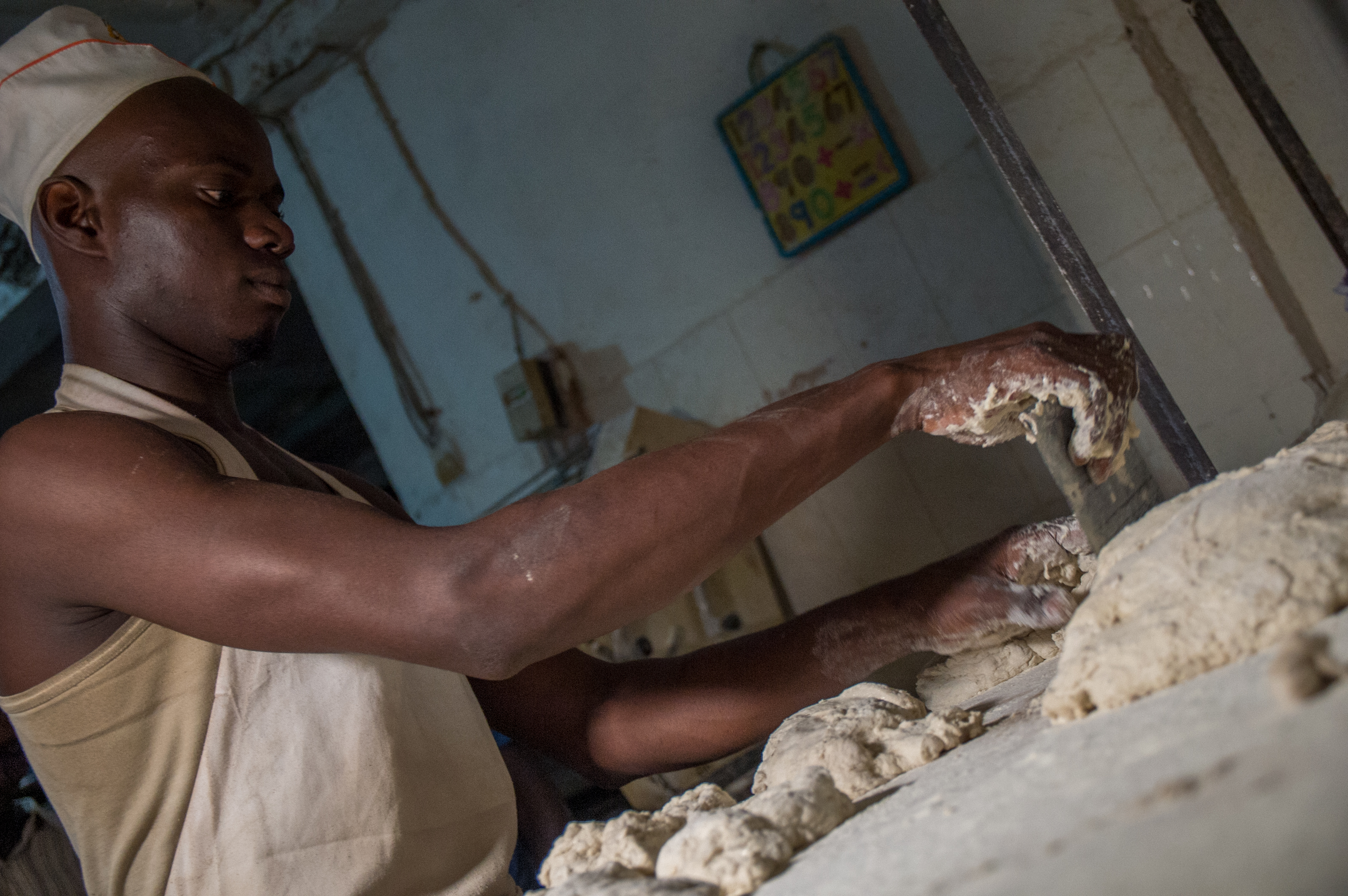 PLASEPRI - Lavorazione del pane a Rufisque